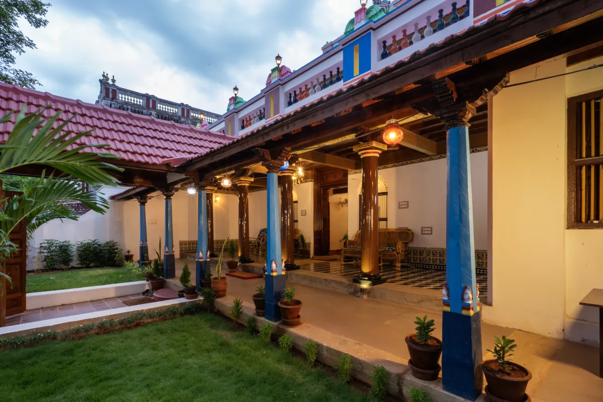 Courtyard Garden